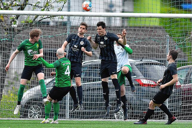 Bild 22: SV Herten trennt sich vom FC Hochrhein mit 3:3 &ndash; und wir haben Bilder!