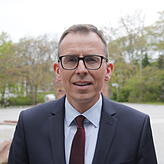 Sven Hinterseh.