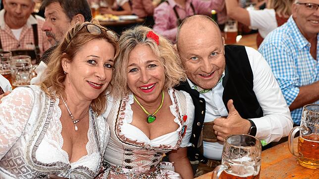 Bild 1: Klein Venedig wird zu Klein München, denn hier wird Oktoberfest am Bodensee gefeiert