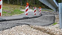 Die Sanierung des beschädigten L 170-Abschnitts zwischen dem Abzweig 6516 nach Boll und der B 315 wird auf Spätsommer/Herbst verschoben. ...