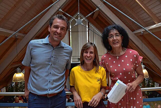Begrüßungsteam Bürgermeister Tobias Gantert, Karine Ebner aus Machecoul als Übersetzerin und Vorsitzende des Freundeskreises Marianne ...