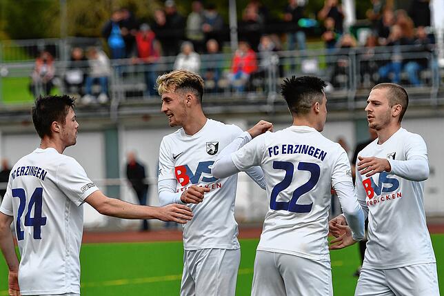 Bild 35: FC Erzingen gewinnt das Spitzenspiel mit 5:3 beim FC Zell &ndash; und wir haben Bilder!