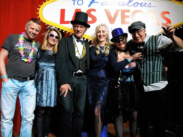 Bild 25: Viva Las Vegas &ndash; Bilder vom Holzhauerball im Milchwerk (3)