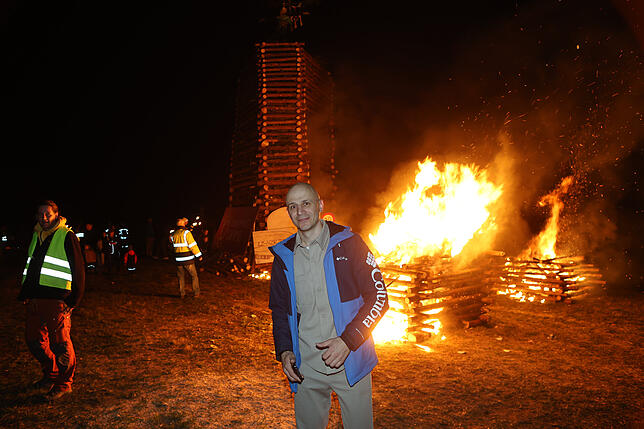 Bild 37: Litzelstetten 2025: Diese Funkenfeuer-Bilder fangen die Tradition perfekt ein!