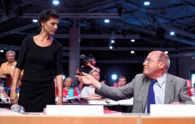 Da waren sie noch in einer Partei: Sahra Wagenknecht und Gregor Gysi 2018 beim Bundesparteitag der Linken in Leipzig.