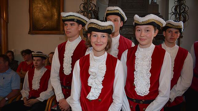 Bei der Knabenmusik spielen Mädchen bereits seit 2018 mit. Nun dürfen Sie auch offiziell aufgenommen werden.