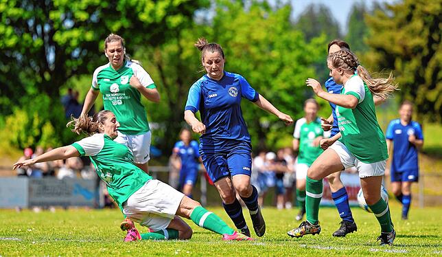 Bild 1: Die besten Bilder vom Pokalfinale der Frauen zwischen Owingen-Billafingen und Nordstern Radolfzell
