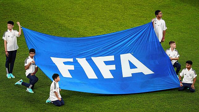 Die FIFA erleidet eine Niederlage vor dem EuGH – es geht um Transferregeln für Fußballspieler.