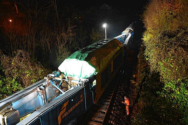 Bild 11: 300 Tonnen schwerer Trafo-Transport – hier die spektakulärsten Einblicke!