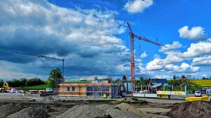 Im Gewerbegebiet Kälberweide in Sauldorf entsteht gerade das neue Firmengebäude der bisher in Meßkirch ansässigen Firma Kleiser Medical. ...