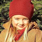 Aurelia May, fünf Jahre, ist sich nicht sicher, wer an Weihnachten Geschenke bringt. Sie tippt aufs Christkind.
