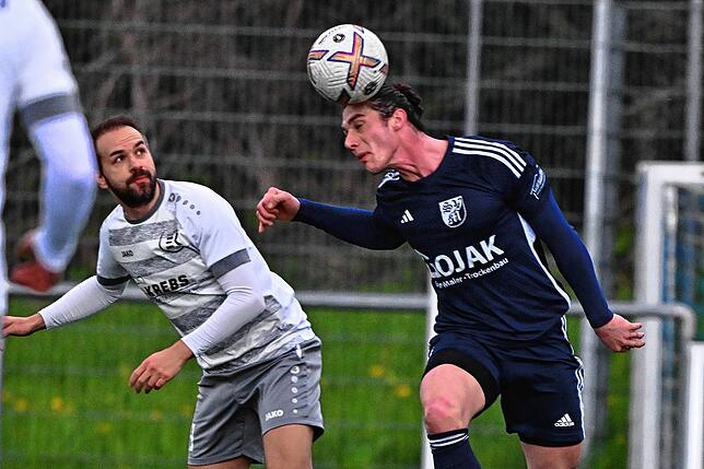 Bild 15: TuS Efringen-Kirchen besiegt SV Blau-Weiß Murg mit 6:2 &ndash; und wir haben Bilder!