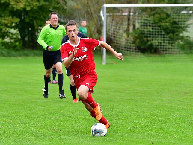 Bild 6: FC Wittlingen feiert schmeichelhaftes 1:0 gegen den FC RW Weilheim &ndash; und wir haben Bilder!