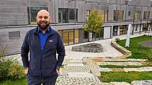 Lange wird er dem Kinderhaus Sonnenschein in Mühlhofen nicht mehr vorstehen, denn Dominik Mattes ist zum neuen Bürgermeister der ...