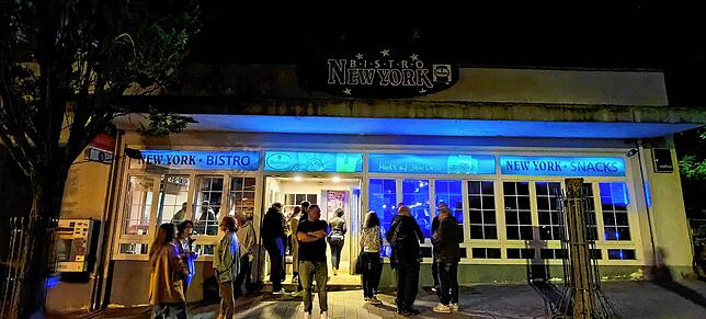 Bild 7: 7 Bands, 7 Kneipen: So ausgelassen feierte Waldshut bei der 12. Musiknacht