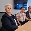 Der Wahlausschuss von Gaienhofen revidierte seinen Beschluss zum Ausschluss einer Kandidatin zur Kommunalwahl. Zu sehen sind (von links) ...