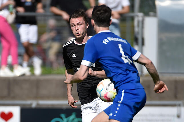 Bild 12: SV 08 Laufenburg spielt 1:1 beim FC Waldkirch – und wir haben Bilder!