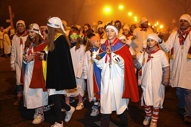 Bild 10: Fasnacht 2023 - Fotos vom Hemdglonkerumzug in Radolfzell