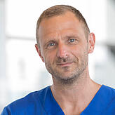 Mathias Reyher ist Oberarzt und Transplantationsbeauftragter am Schwarzwald-Baar-Klinikum in Villingen-Schwenningen.