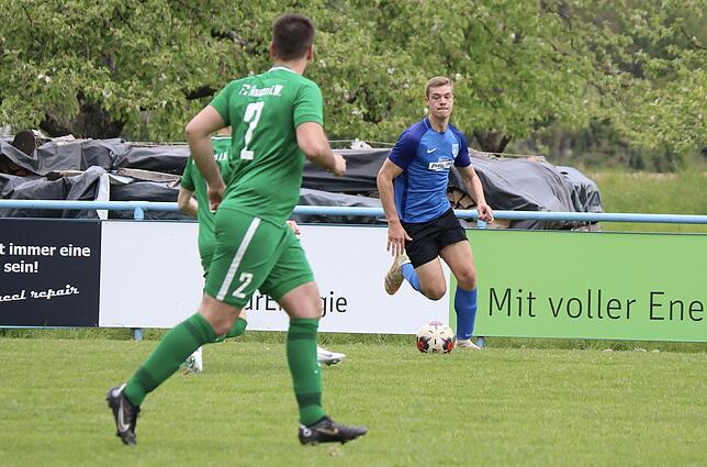 Bild 8: FV Degerfelden unterliegt mit 2:5 dem FC Hausen &ndash; und wir haben Bilder!