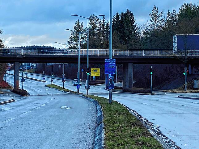 So freie Fahrt haben Autofahrer in der Berliner Straße selten: Oftmals heißt es hier Stop-And-Go von Ampel zu Ampel.