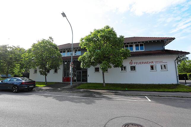 Hier auf dem Dach der Feuerwehr Wollmatingen ist eine PV-Anlage geplant, installiert wurde sie noch nicht.