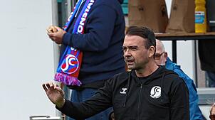 Trainer David D‘Incau und der SC Konstanz-Wollmatingen sind mit einem 4:1-Erfolg über den VfR Stockach in die Saison gestartet.