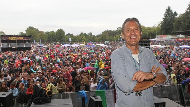 Macher Dieter Bös bem Rock am See 2016 in Konstanz.