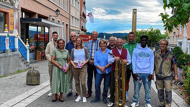 DJ Johannes Lake, Kulturamtsleiterin Corinna Bruggaier, Willi Zöller (Bürgerstiftung), Susanne Baser (Kulturamt), Gebhard Schulz ...