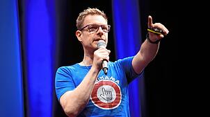 Referent Andre Wolf zeigt bei VS-Forum am 17. Juli in VS-Villingen, wo die Fehlinformationen im Internet lauern und wie Eltern ihre ...