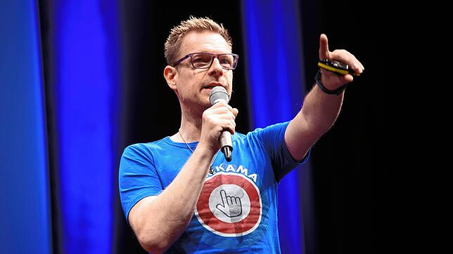 Referent Andre Wolf zeigt bei VS-Forum am 17. Juli in VS-Villingen, wo die Fehlinformationen im Internet lauern und wie Eltern ihre ...