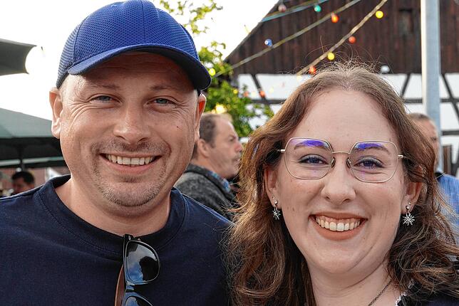 Bild 25: Hunderte Besucher genossen das 52. Bermatinger Weinfest