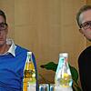 Dirk Scheffner, links, und Philipp Stiegeler von den Stadtwerken Bad Säckingen im Gemeinderat am Dienstag. Sie stellten das Konzept über ...