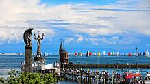 Ein wunderbarer Anblick: Nahezu 100 Segelyachten nahmen bei den Regatten der internationalen Bodenseewoche im Konstanzer Trichter an ...