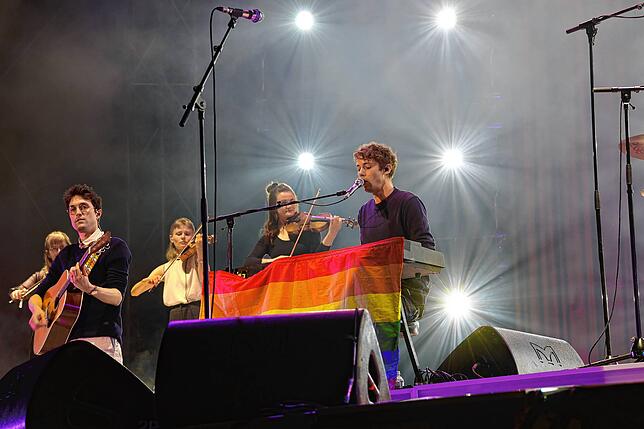 Bild 6: AnnenMayKantereit auf dem Southside 2025: Der Auftritt der Pop-Rocker in Bildern