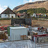 Die Bodenplatte für das rund 8&nbsp;Millionen Euro teure Wasserwerk beim Talhof ist gegossen. Jetzt richten die Arbeiter die Verschalung ...