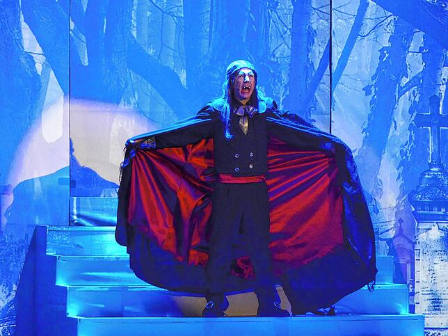 Bild 2: Musical-Karussell feiert Premiere: Das sind die Bilder (II)