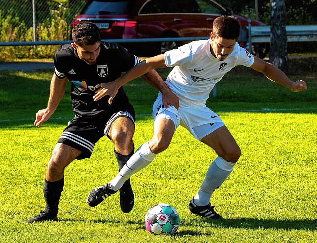 Bild 5: SV Rheintal siegt mit 3:0 beim SV Obersäckingen &ndash; und wir haben Bilder!