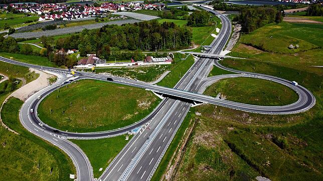 Der nun geplante Lückenschluss der B&nbsp;31-neu zwischen Meersburg und Immenstaad führt zu einer erneuten Veränderung bei den ...