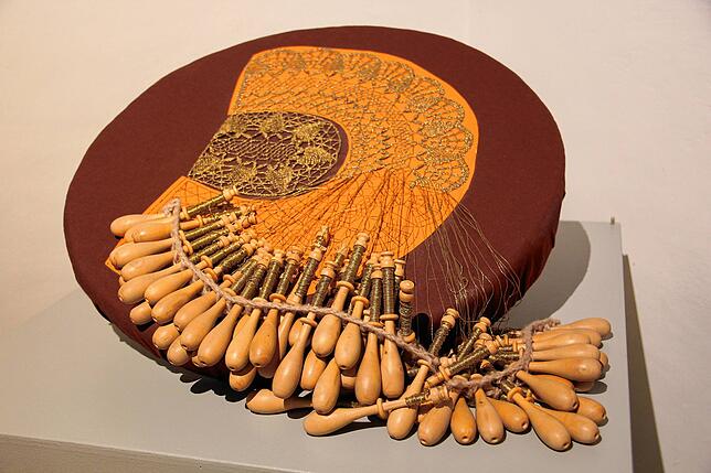 Lokalkolorit: ein Exponat der Trachten-Ausstellung im Stadtmuseum.