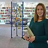 Sabine Ließfeld ist seit April für viele Bücher und Medien verantwortlich. Unterstützt wird sie dabei von ihrem Team und zahlreichen ...