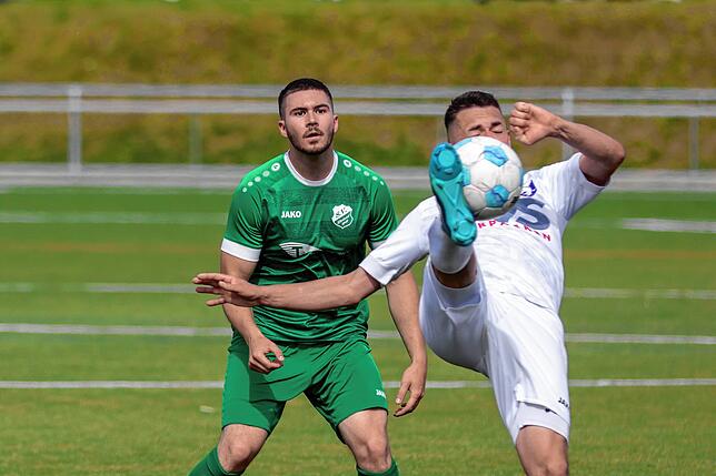 Bild 9: SV Rheintal und FC Erzingen trennen sich 2:2 – wir haben Fotos!