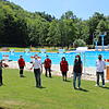 Dieses Foto entstand bei der Saisoneröffnung im Freibad Stockach (von links): Manfred Raff, Marion Schuler, Jürgen Fürst, Sascha Weick, ...
