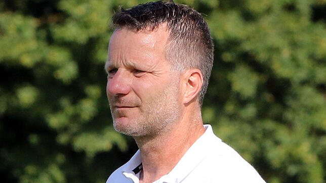 Kein schöner Abschied: Reiner Steck musste in seinem letzten Spiel als Trainer des FC RW Salem eine Niederlage hinnehmen. Dabei führten ...