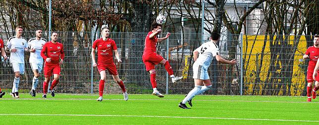 Bild 14: SV Jestetten gewinnt Kellerduell mit 3:2 gegen SV 08 Laufenburg II &ndash; und wir haben Bilder!