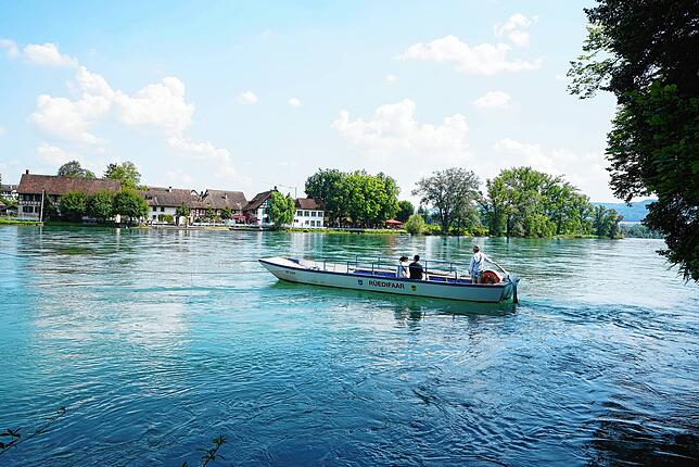 Die Rüedifaar ist eine Rheinfähre zwischen dem schweizerischen Ellikon (Kanton Zürich) und dem Deutschen Nack (Ortsteil von Lottstetten, ...