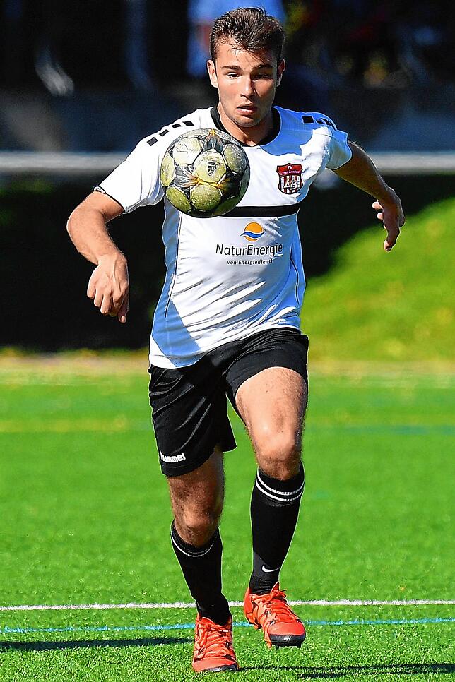 Bild 28: FV Lörrach-Brombach II besiegt Aufsteiger FC Schlüchttal glatt mit 4:0 &ndash; und wir haben die Bilder!