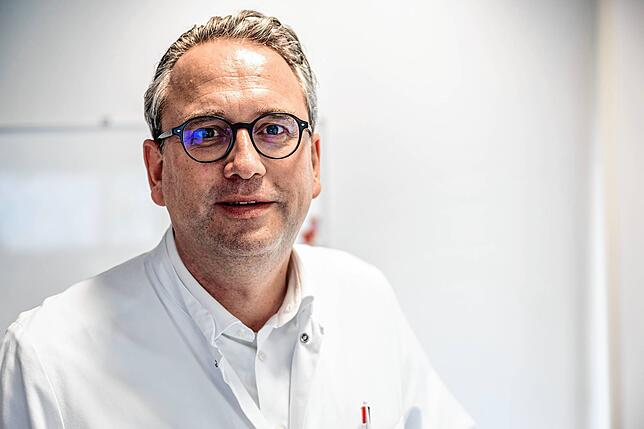 Hinrich Bremer ist Leiter der Pneumologie am Schwarzwald-Baar-Klinikum sowie stellvertretender Leiter des Lungenzentrums.