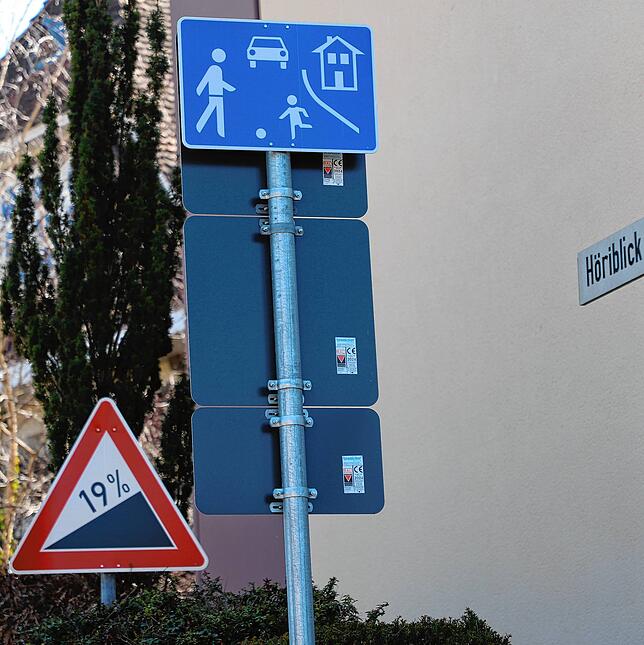 Höriblick sei eine reine Anwohnerstraße mit einem Gefälle von 19 Prozent. Es gebe dort weder Durchgangsverkehr noch würden Autofahrer ...