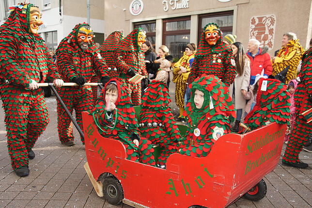 Bild 3: Bilder vom Kinderumzug zum Ringtreffen des Alemannischen Narrenrings am Samstag